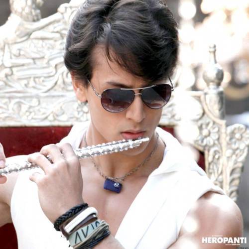 Heropanti Flute Ringtone Poster